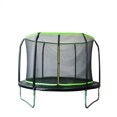 Trampolines lớn với lưới